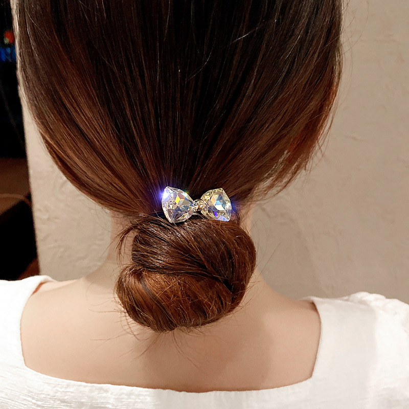 Yapay Elmaslı Fiyonklu Saç Las - Ribbon Bow Gift incelemesi ve fiyatı